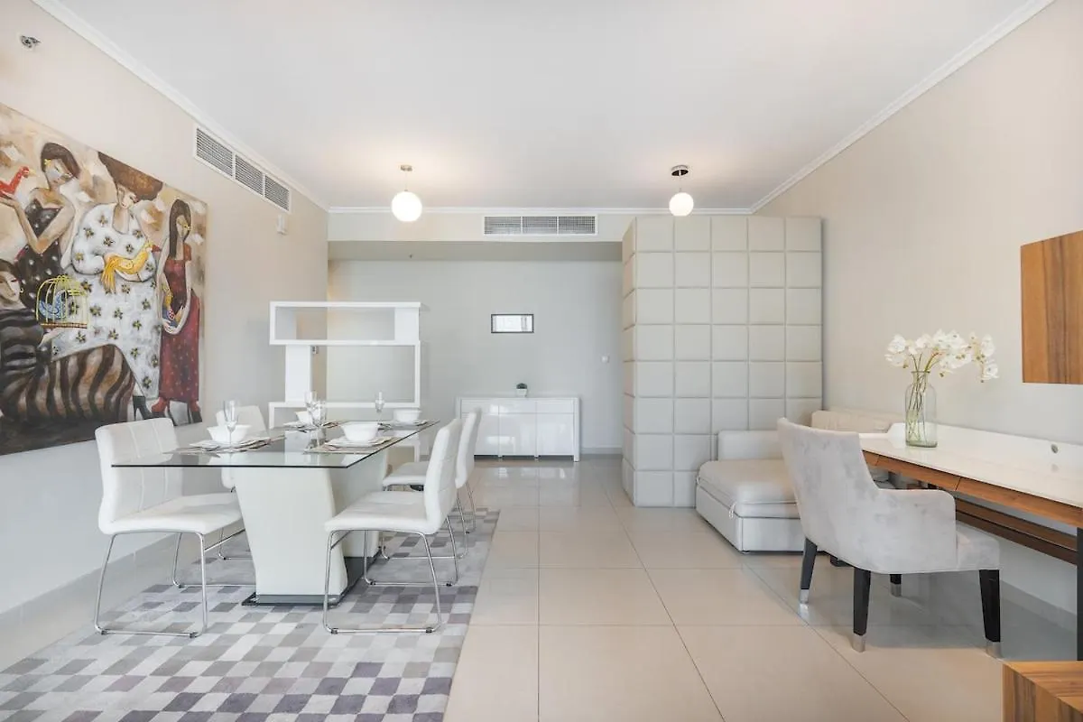 Spacious 2-Bedroom With Marina Views In Dec Tower 2 Dubai Apartment