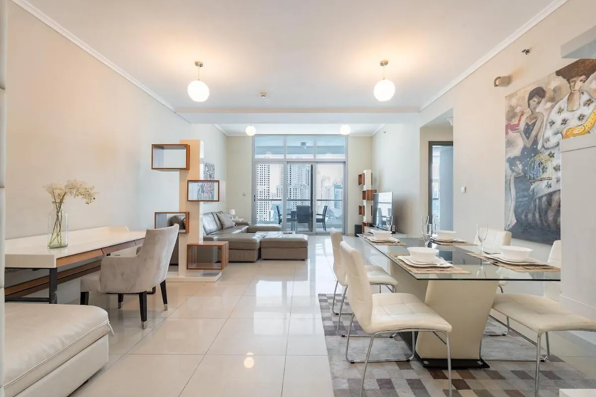 Spacious 2-Bedroom With Marina Views In Dec Tower 2 Dubai 0*,