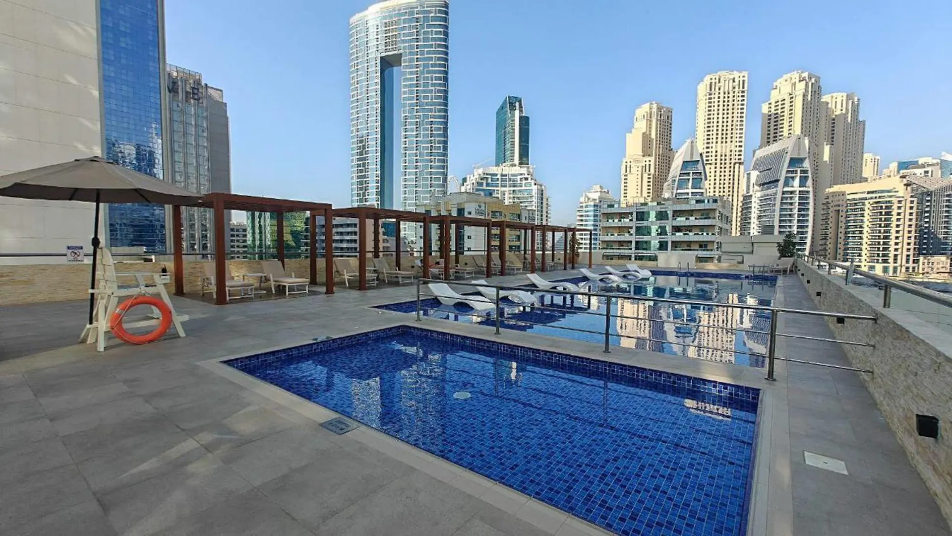 Spacious 2-Bedroom With Marina Views In Dec Tower 2 Dubai